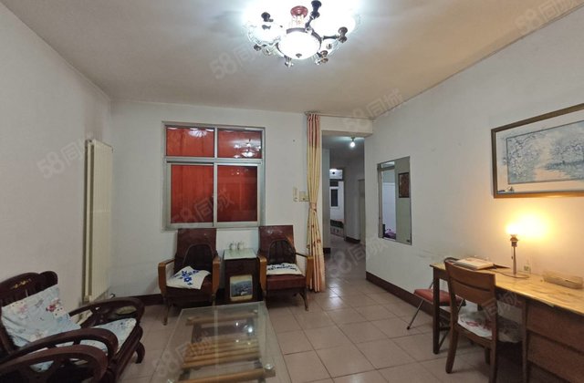 乐园   东昌湖 金柱绿城 湖北小区 多层二楼