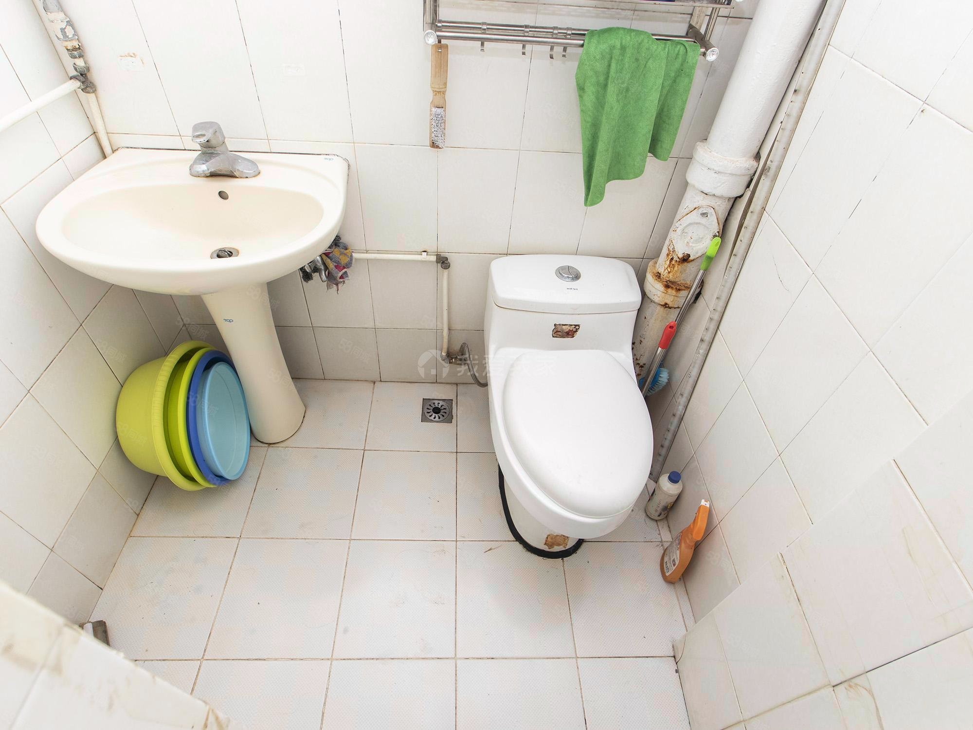 中航宿舍2室1廳1衛(wèi)54.9㎡南北340萬