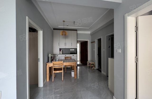 民生六号院送储藏室，装修