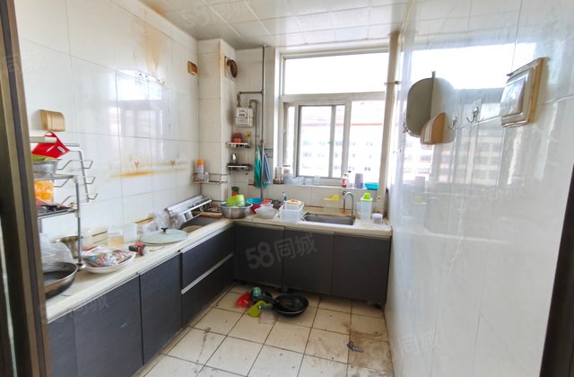 七中东临 精装三室 欧景丽都 东边户 免大税 带储藏室