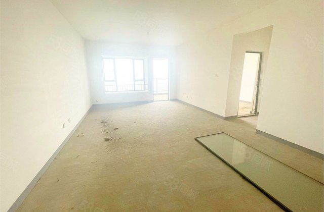 保利玫瑰郡4室2厅125.86㎡98万二手房图片