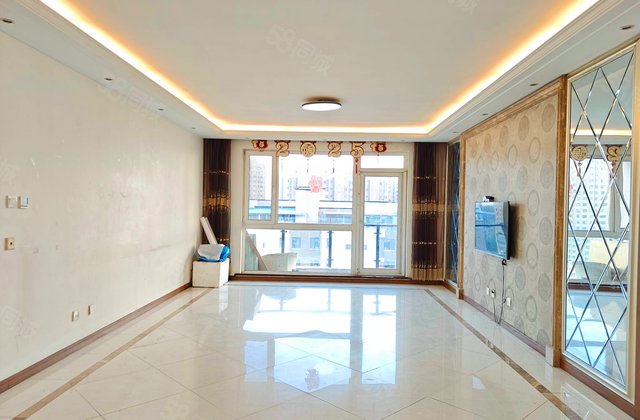 万科洋浦花园3室2厅120㎡85万二手房图片