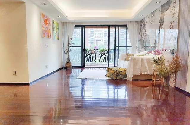 凯旋新世界广粤观邸3室2厅172㎡2680万二手房图片