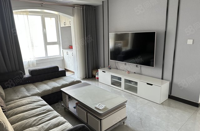 带地下车位 精装实拍 免大税 中间好楼层 前后无遮挡 诚售