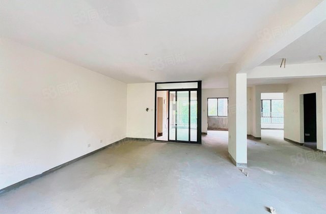 太湖国际社区花语莱茵3室2厅124.39㎡250万二手房图片