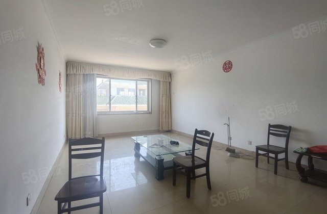 东昌路自带两个公园，银行家属院，免大税送30平储有车位，好谈