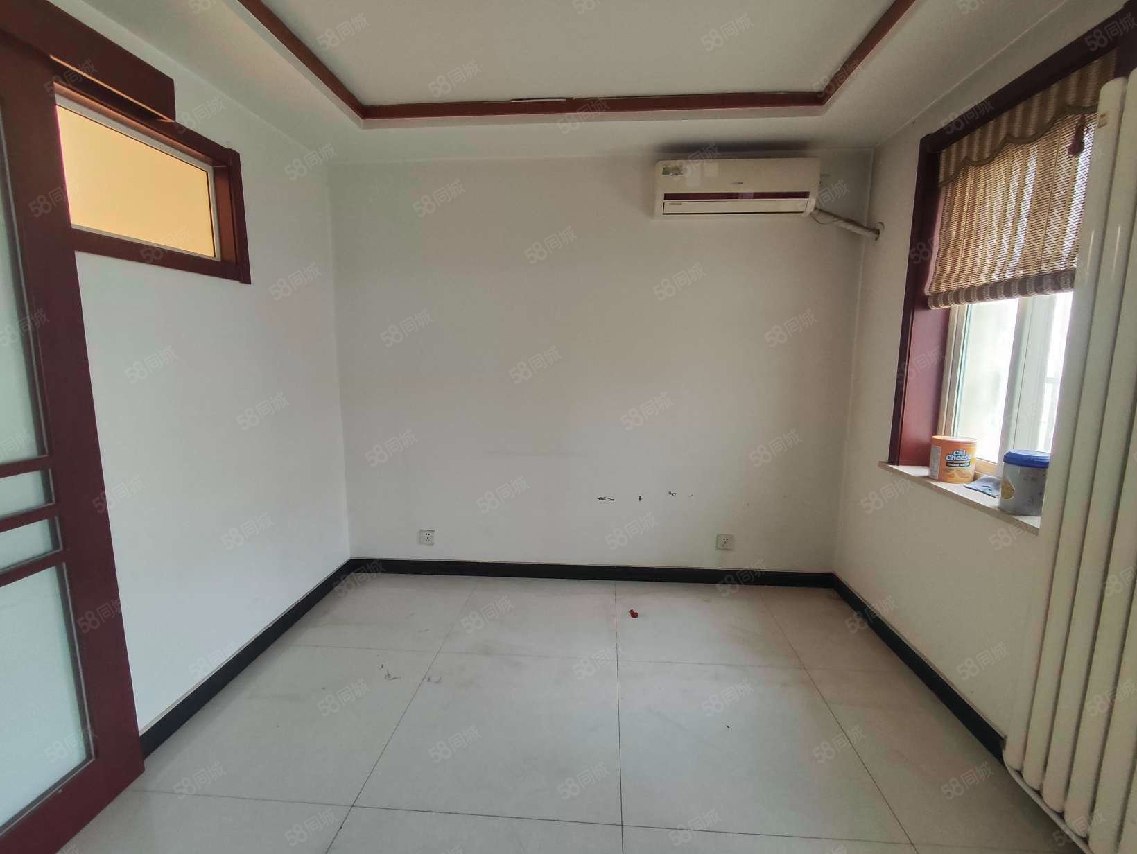 于家園二區(qū)(北院)1室2廳1衛(wèi)73.1㎡南北163萬