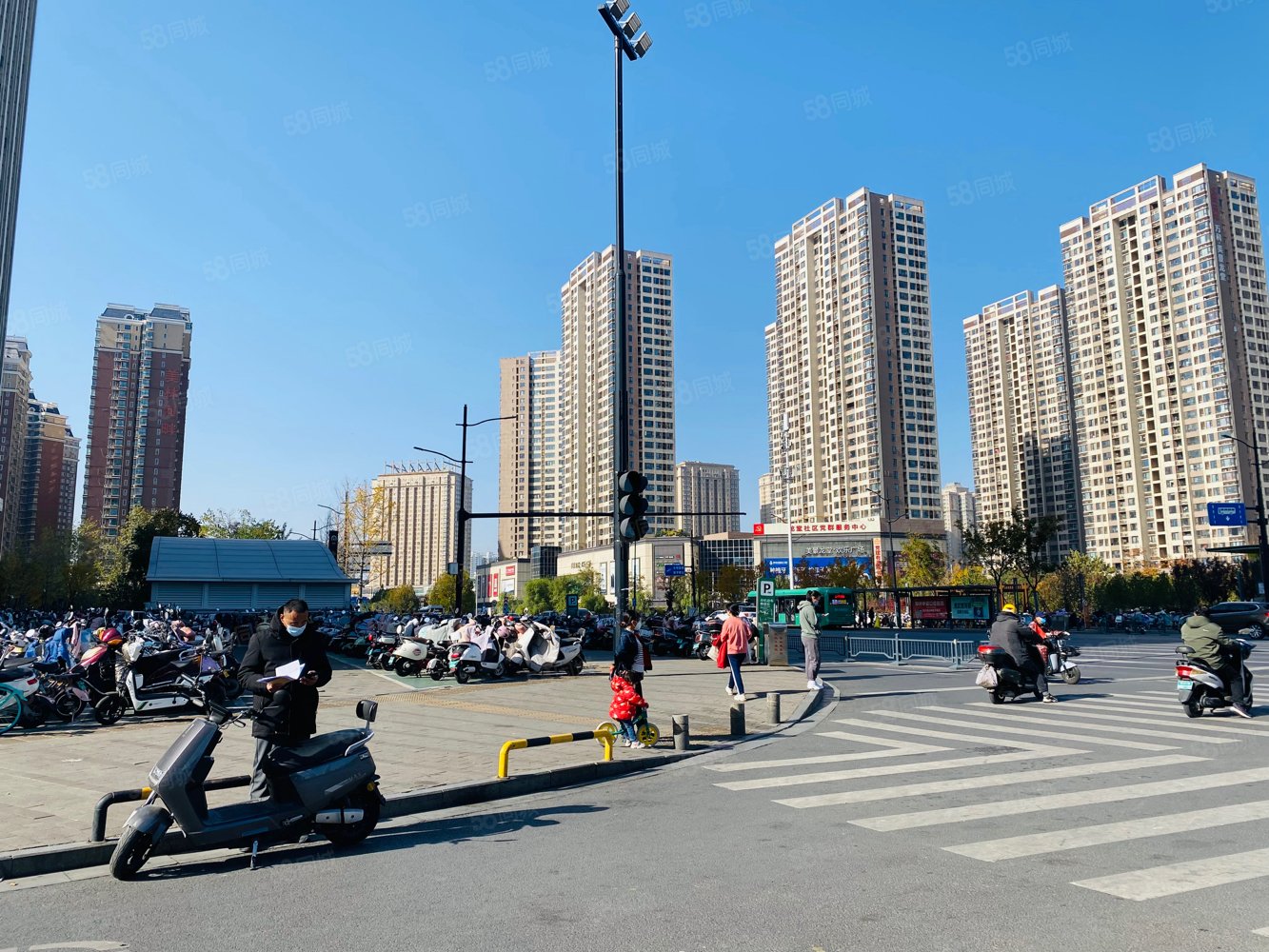 二环双地铁口,精装全明户型小两房,急售,美景鸿城(一期鸿韵)-郑州58