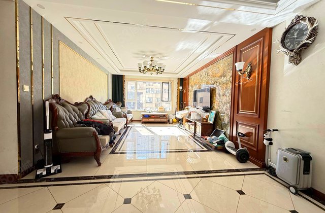 中海盛世城A区4室2厅147.52㎡153.8万二手房图片