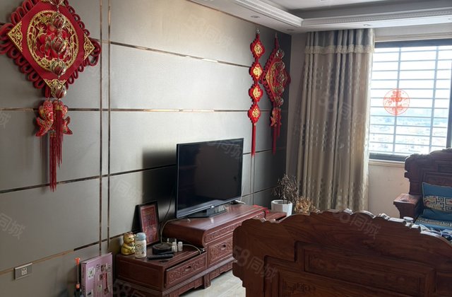 古吕大厦3室2厅147㎡45万二手房图片