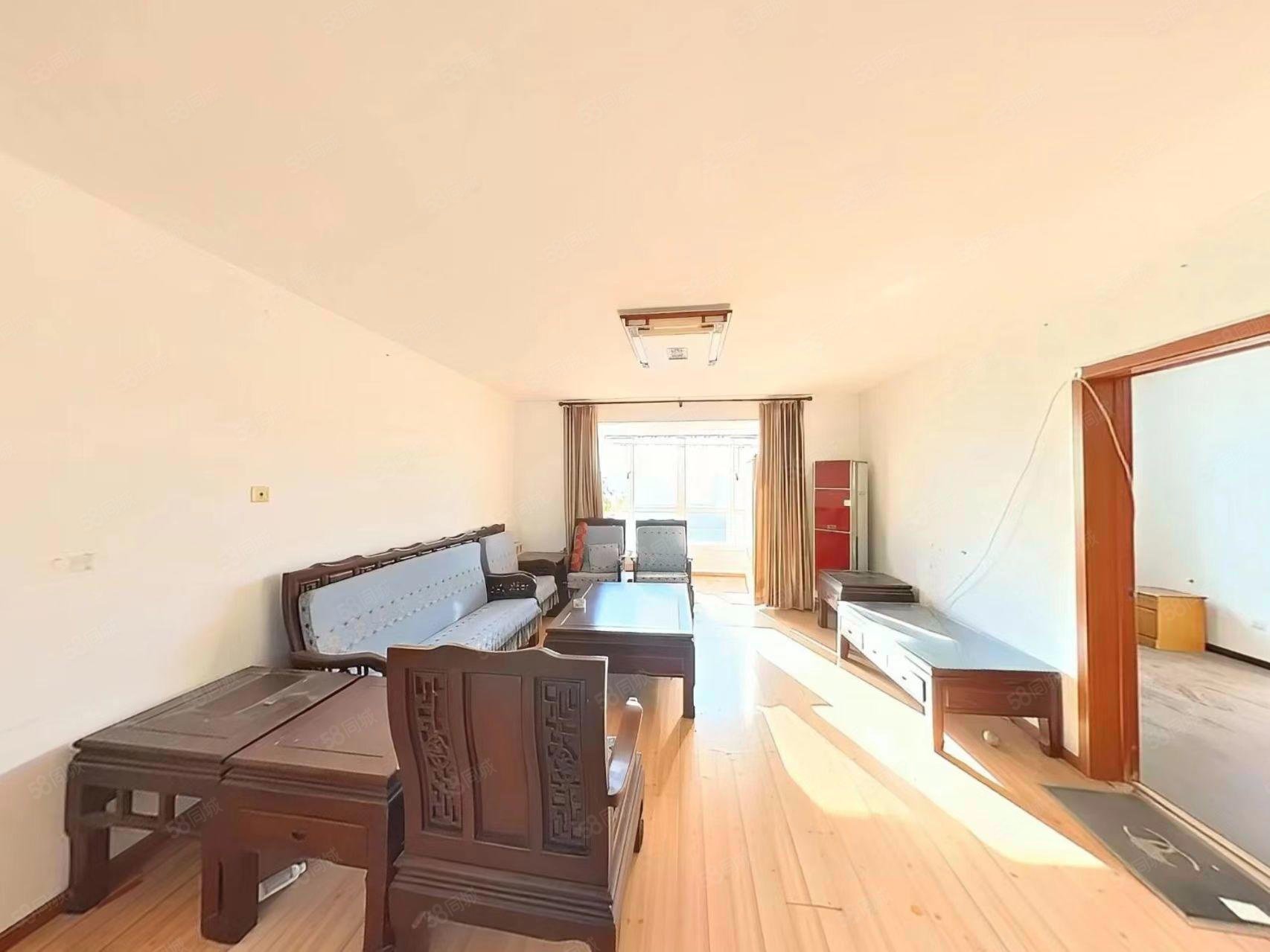 陽(yáng)光樂府3室2廳2衛(wèi)139.26㎡南北455萬