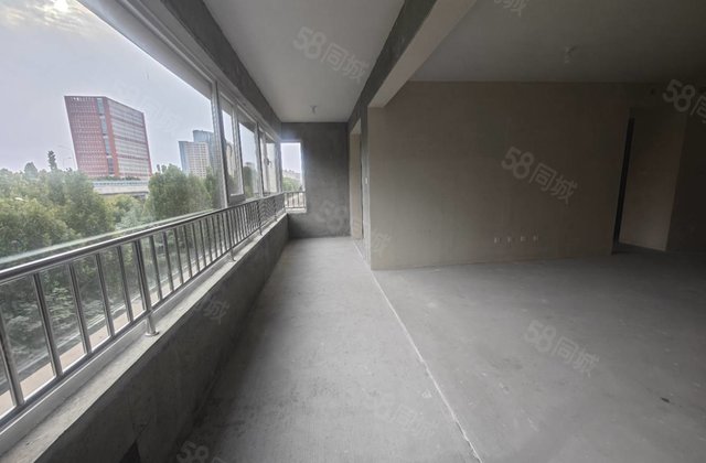 睿湖时代3室2厅132㎡103万二手房图片