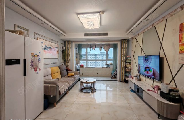 急售！高新区文轩旁 九州国际 精装修三居带车位 小高层88万