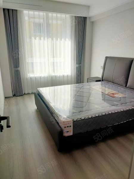 秀园小区3室2厅2卫115㎡南145.7万