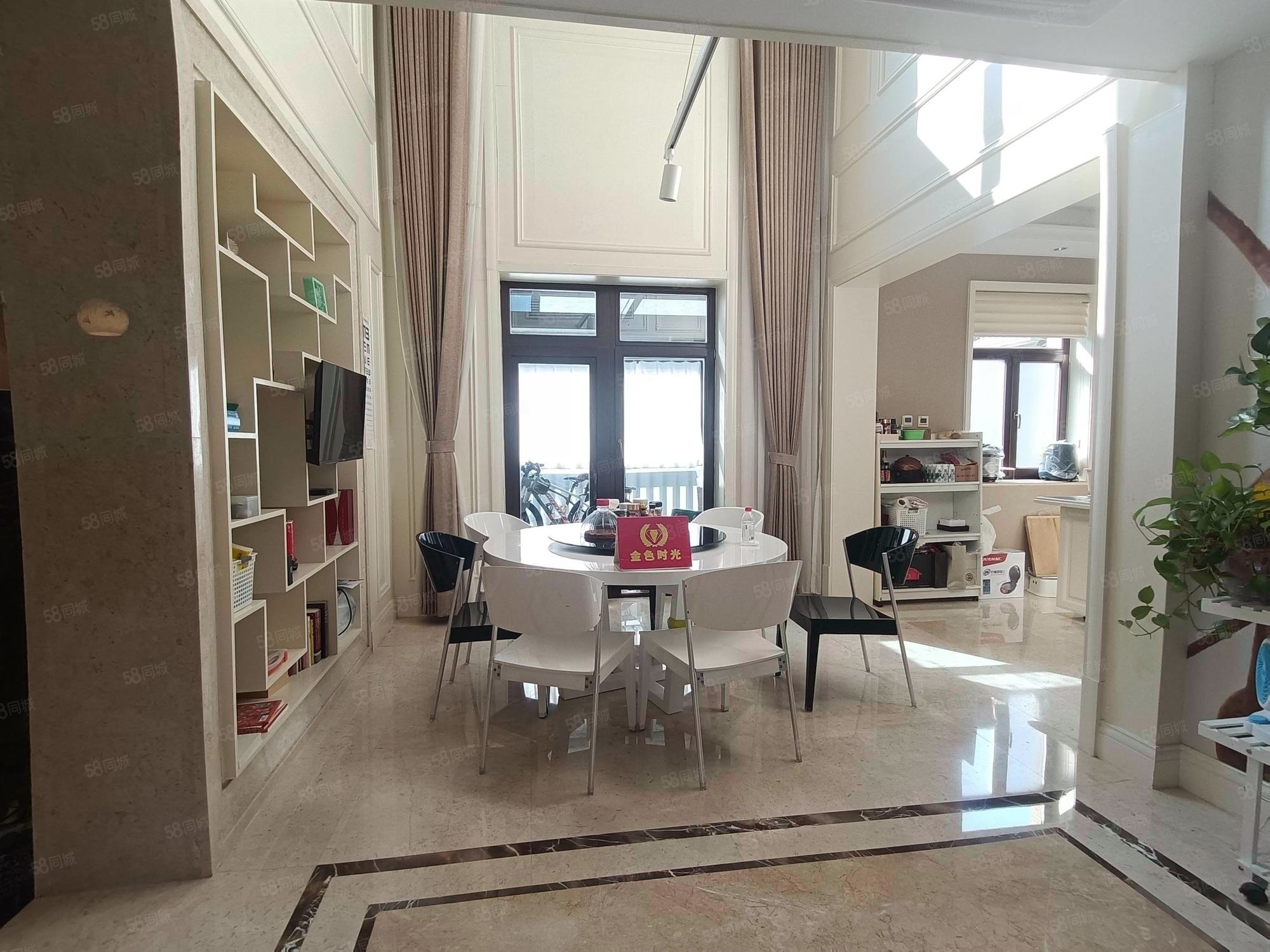 君山別墅6室5廳4衛(wèi)391.84㎡南北790萬(wàn)