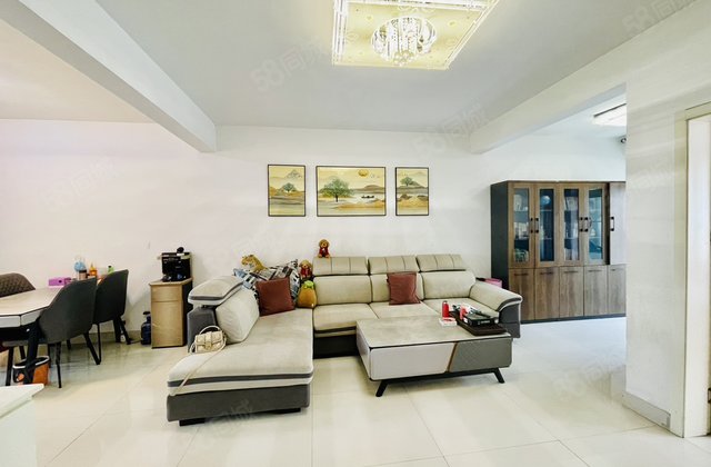 香江站前北街 带电梯精装三房 君悦华庭水岸新城邦价可谈新城邦