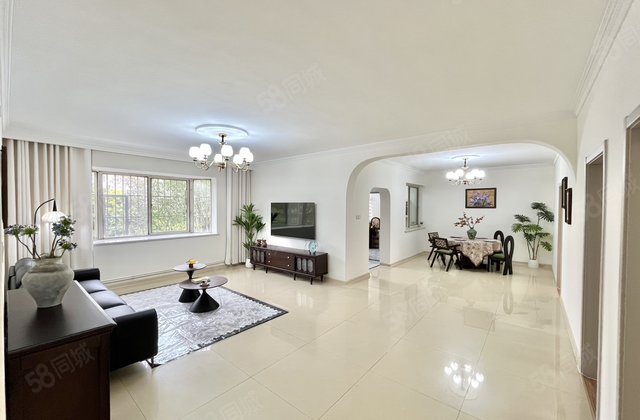 凤凰新城带地上独立车库带储藏室！免大税好楼层地暖房！房东急售