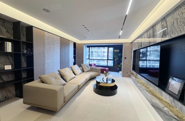 万景苑小区3室2厅177.9㎡175万二手房图片