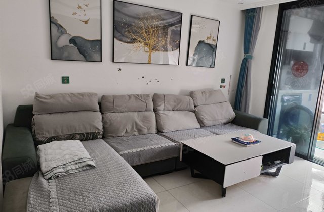 名邦中央公馆南区3室2厅1卫101㎡南75.8万