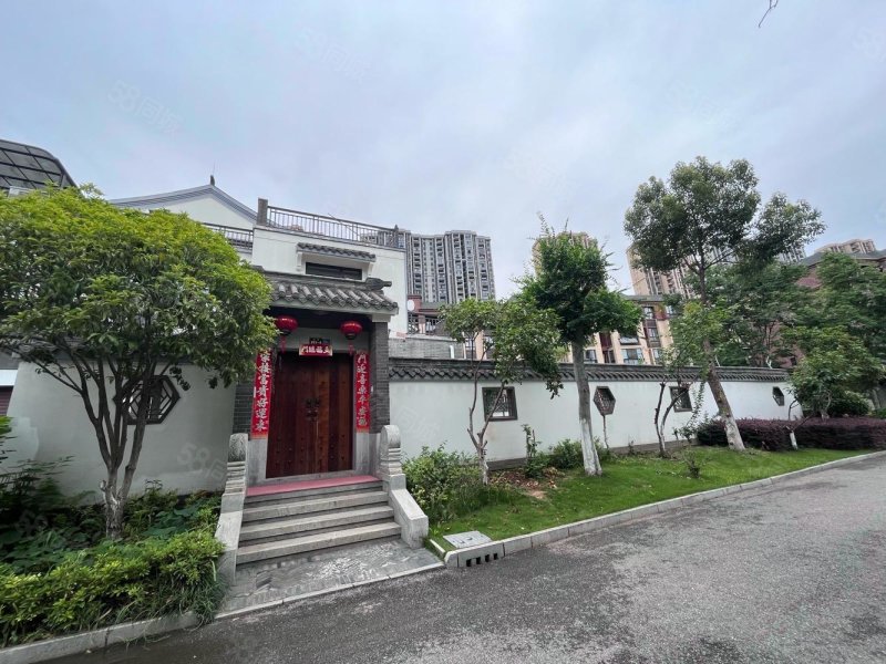 【10图】盘龙湾徽派别墅 南入户 证满 带集中大花园,恒达盘龙湾桂苑