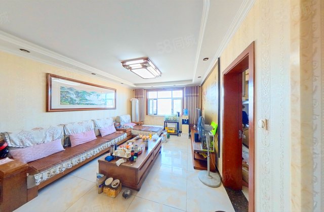 东风小区3室2厅123.66㎡140万二手房图片