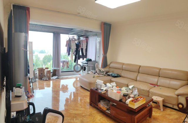 徒骇河畔碧桂园翡丽湾一梯一户精装四室带车位165一口价