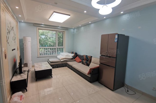 开发区转盘附近东昌中学星光和园三室朝阳双阳台带车位带储有钥匙