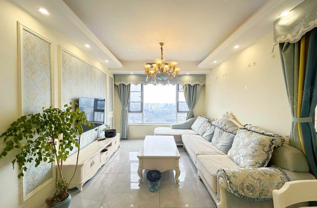 蓝光COCO时代(朱牌坊街)2室2厅85.69㎡54.8万二手房图片