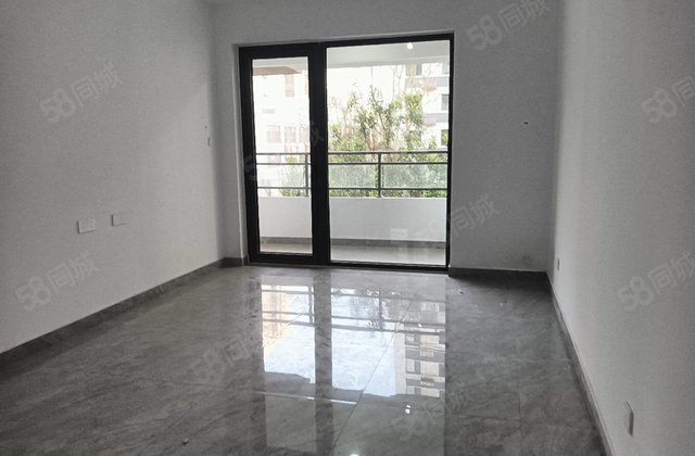 阿尔卡东电梯次新小区，中层，城市领秀，水城印象，澜庭嘉苑