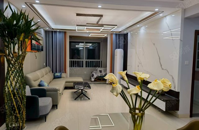 东昌东校 实验 四叶草 星光和园有车储 精装