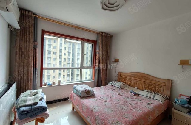 急售星美城市广场，边户上东昌精装修，带地下室免大税，看房方便