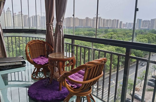 西湖明珠(孝南)3室2厅128㎡73万二手房图片