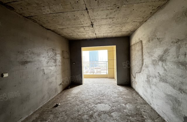 九翔瑞景城4室2厅115㎡47万二手房图片