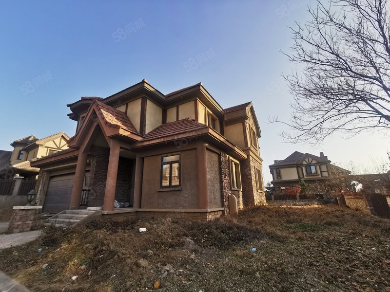 棋盘山 保利十二橡树独栋别墅490万 就一套!