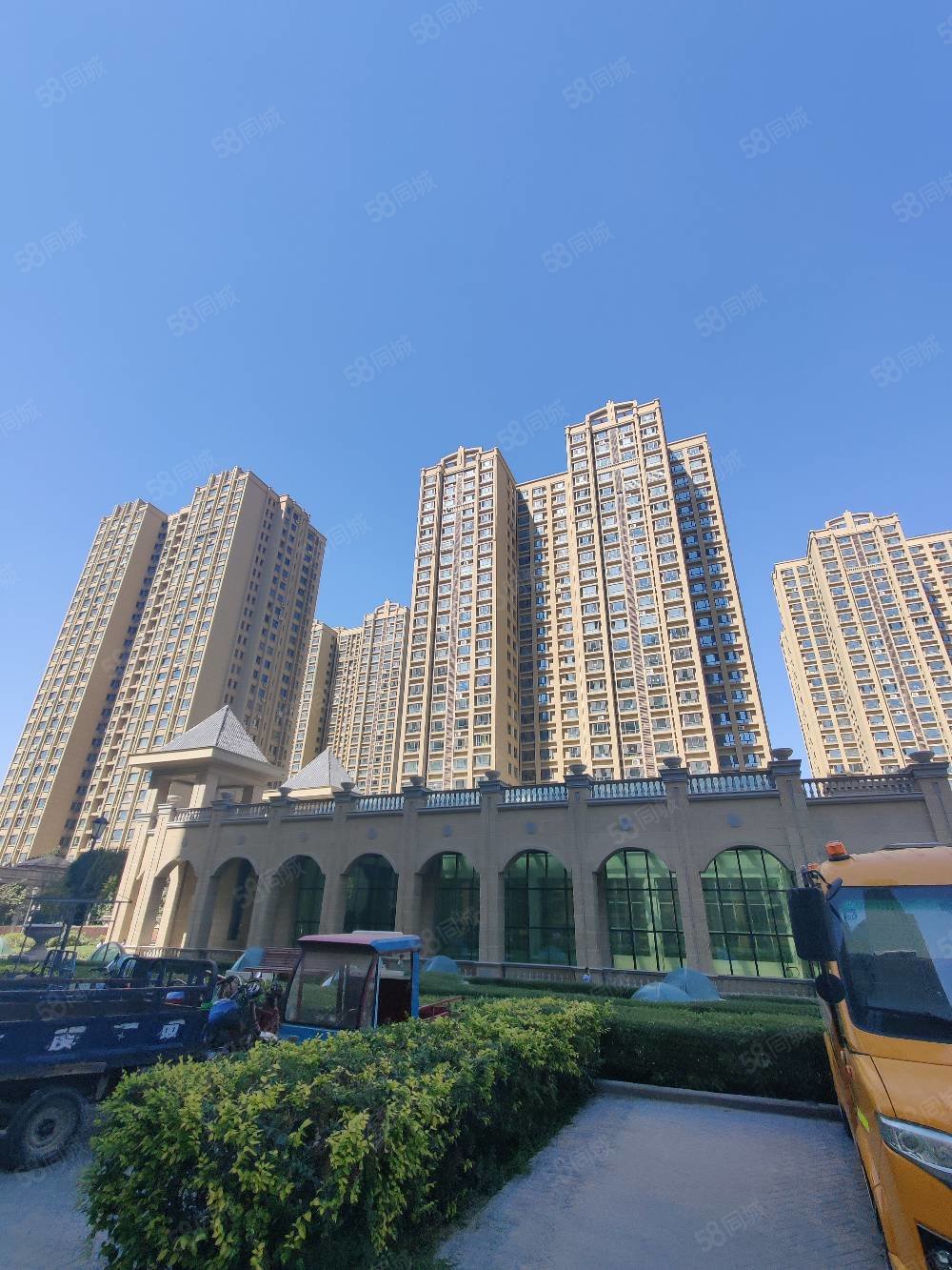 通嘉东方御景3室2厅2卫156.84㎡南北125万