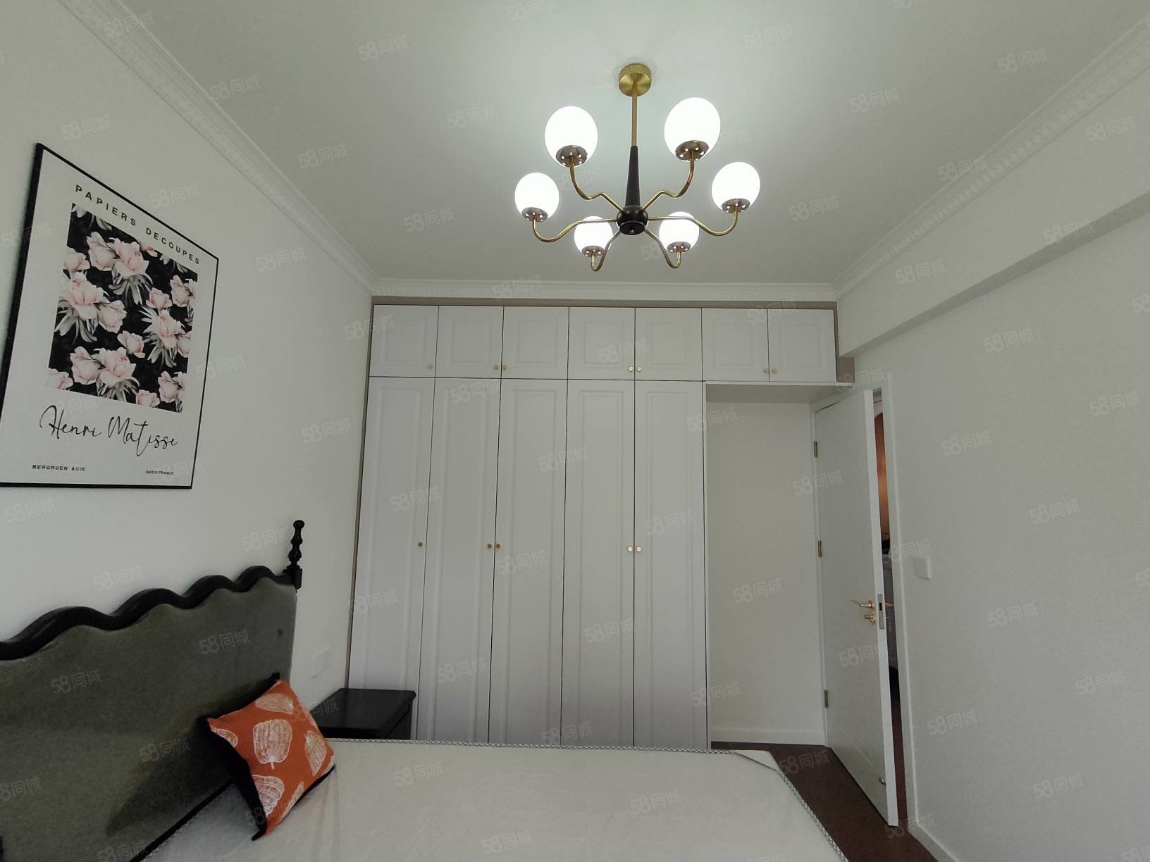 九州龙城1室1厅1卫45㎡南北36万