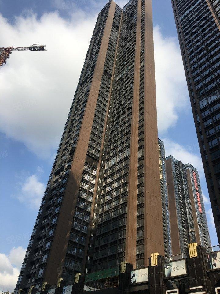 京基御景峰,南山地铁口现楼,依山傍水,带精装