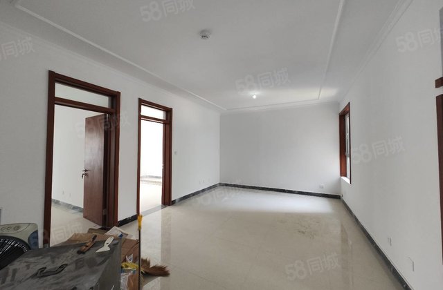 星美城市广场 三室新房未住 送车储 免大税 南北通透