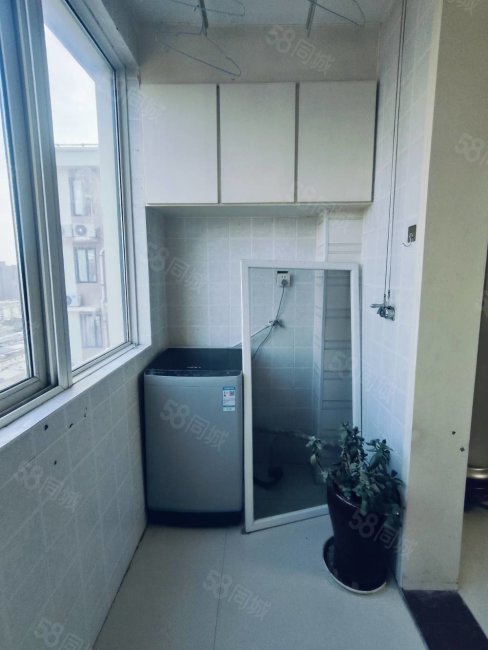 龙湖西苑3室2厅1卫95.88㎡南北38万