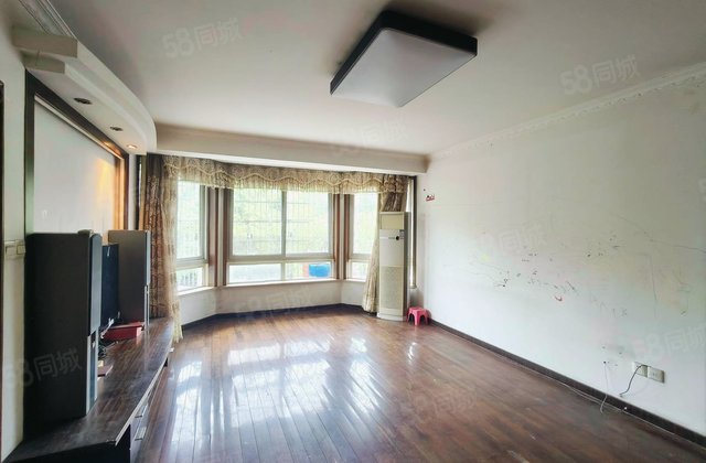 新天地(西区)3室2厅112㎡180万二手房图片