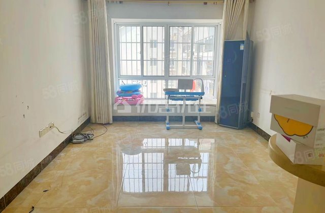 江南馨园6室2厅125㎡78万二手房图片