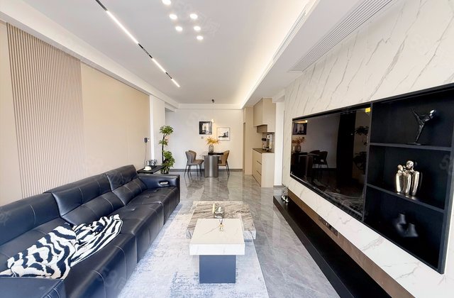 隆腾世纪朗域2室2厅80.45㎡58万二手房图片