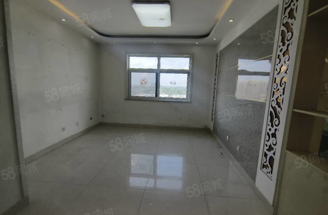 明星兰庭 中间楼层 医疗配套成熟 正规商品房 精装好房