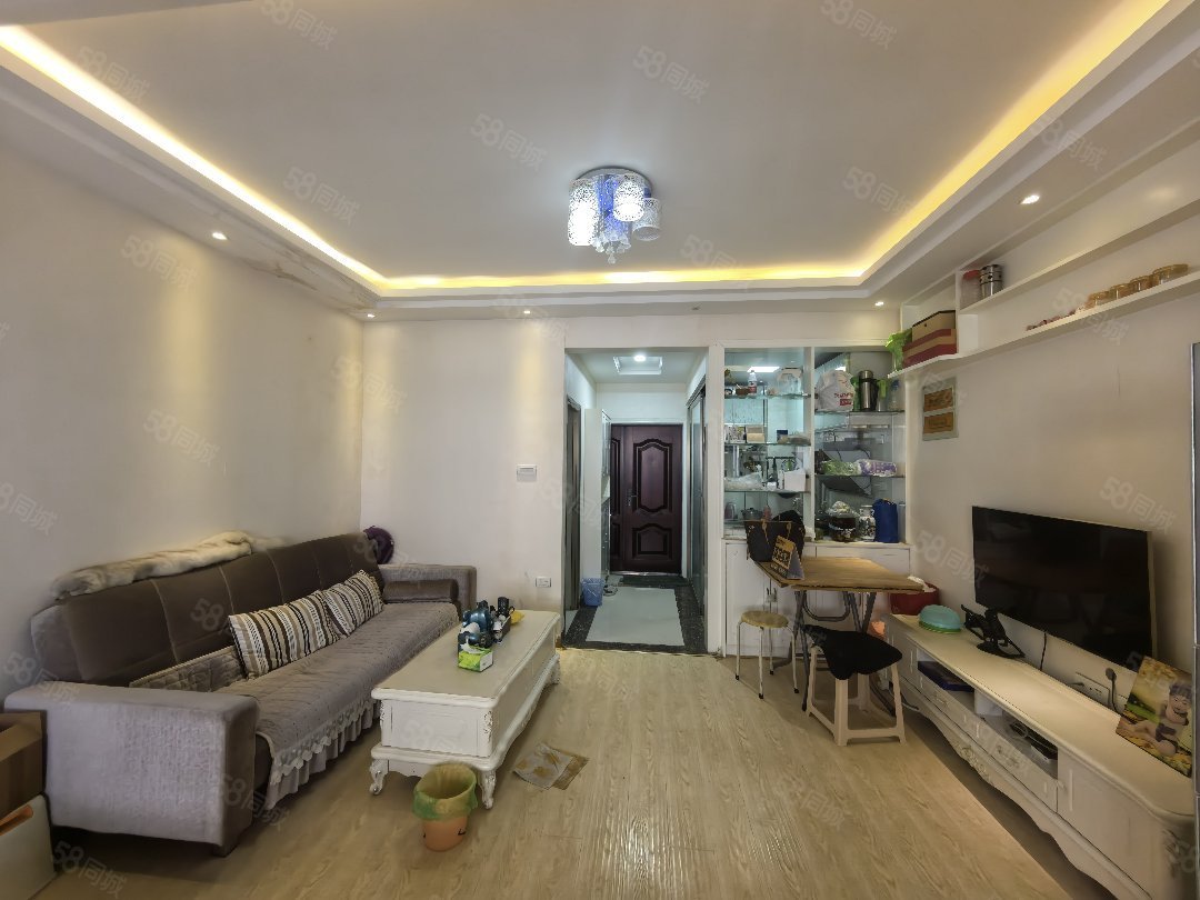 大学星城1室2厅1卫52㎡南北35万