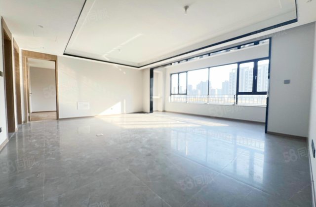 中南樾府(北区)3室2厅133㎡185万二手房图片