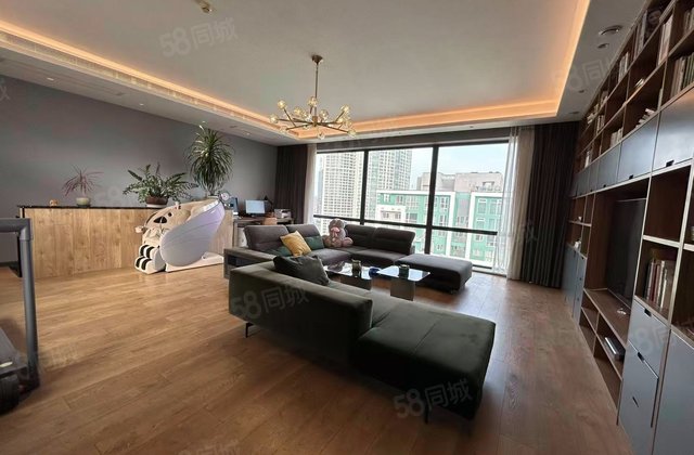 SOHO现代城4室3厅316.55㎡1980万二手房图片