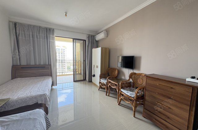 鸿坤理想海岸1室1厅41㎡39.8万二手房图片