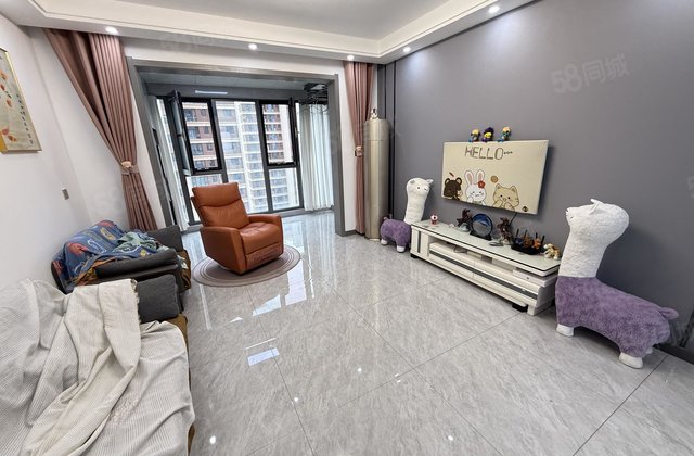 领世城邦3室2厅134㎡75万二手房图片