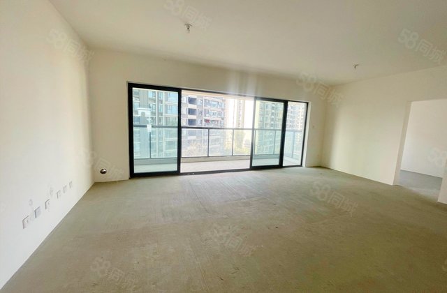 万景蓉元4室2厅130.74㎡253万二手房图片