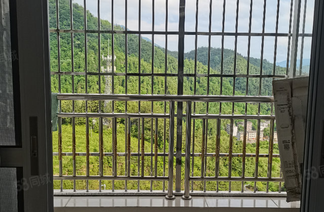 云海观澜2室2厅76.6㎡70万二手房图片